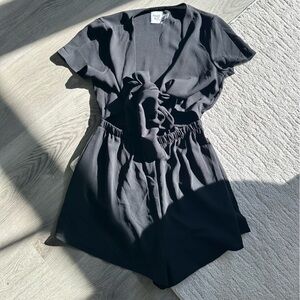 Princess Polly tie romper